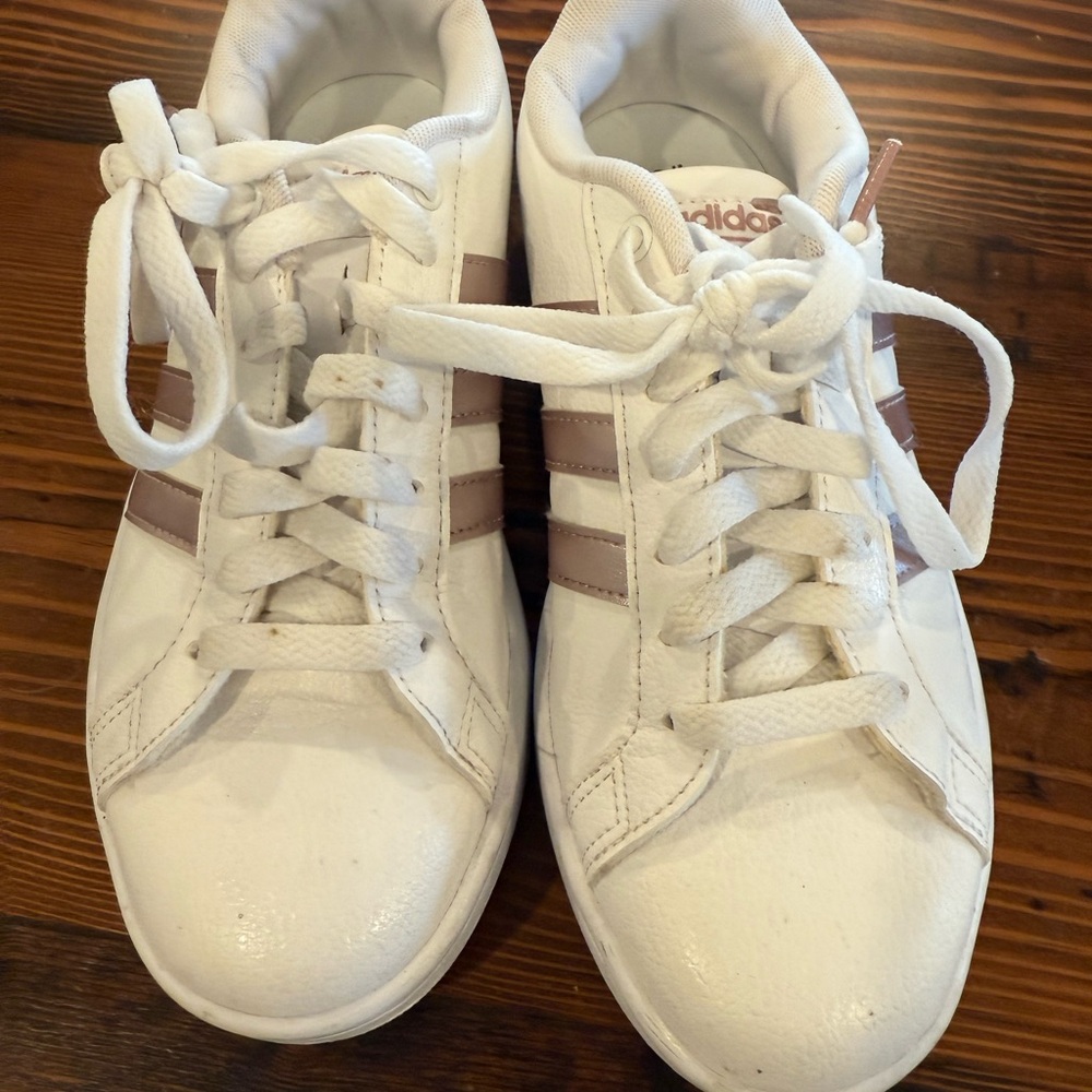 Adidas Kids White and Rose Gold Ortholite Float Sneakers- EUC